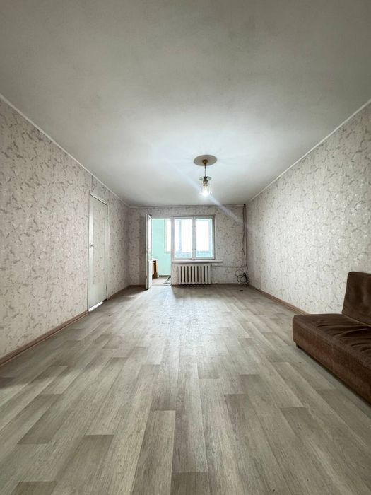 Чиланзар 1 квартал ул.мукимий 2 комнатная 65500