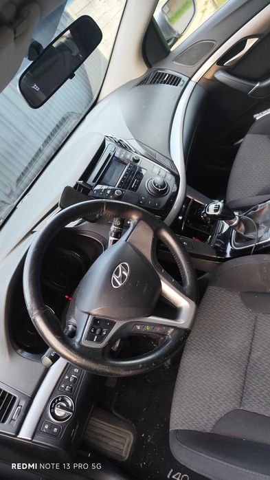 HYUNDAI i40 0 — imagine 3