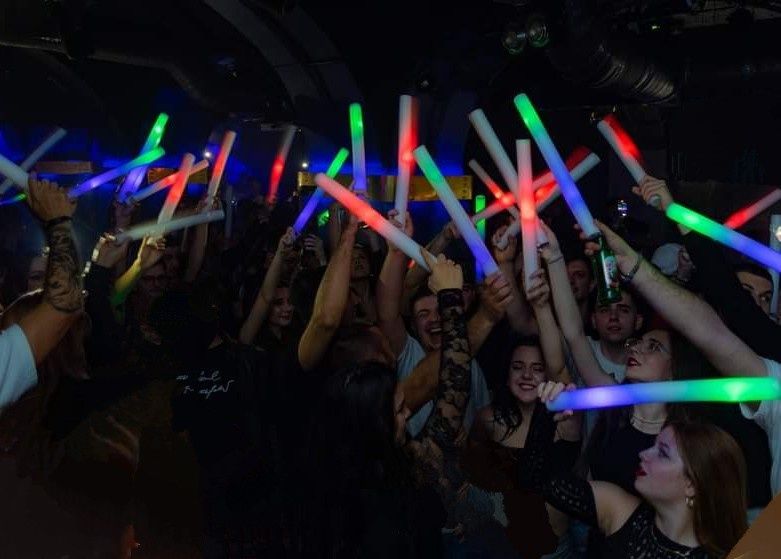 Baghete luminoase cu LED party/nuntă
