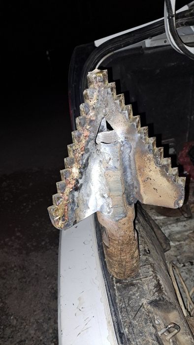 Артизан сув чикариш хизмат 100 метир чукурлик дийометир 215