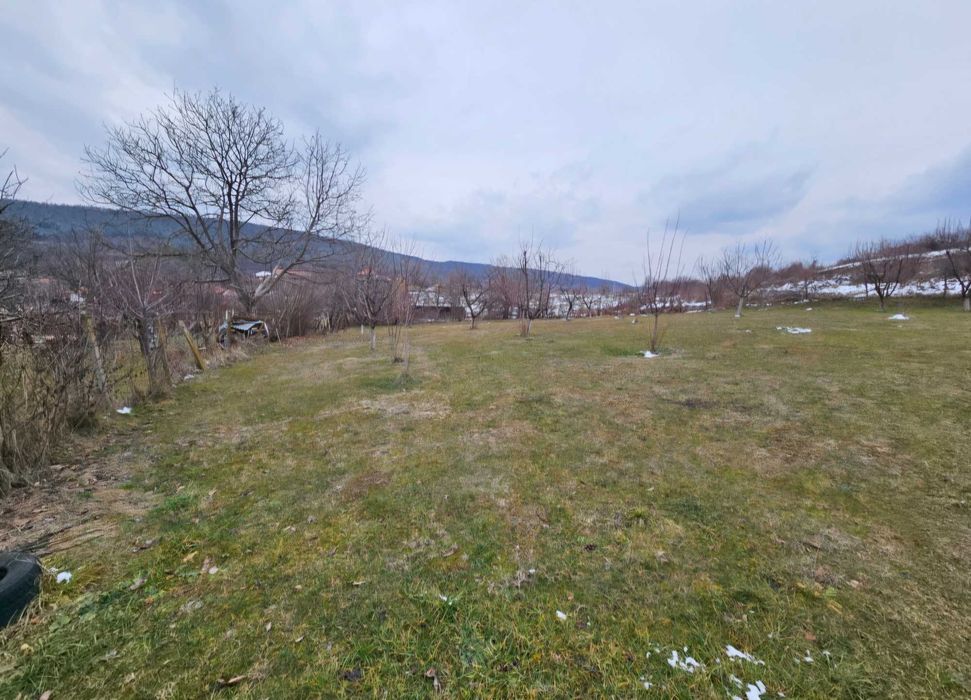 Продава се Парцел в с. Пчелище, Област Велико Търново - 1000 кв.м за 42 €/кв.м - Снимка #3