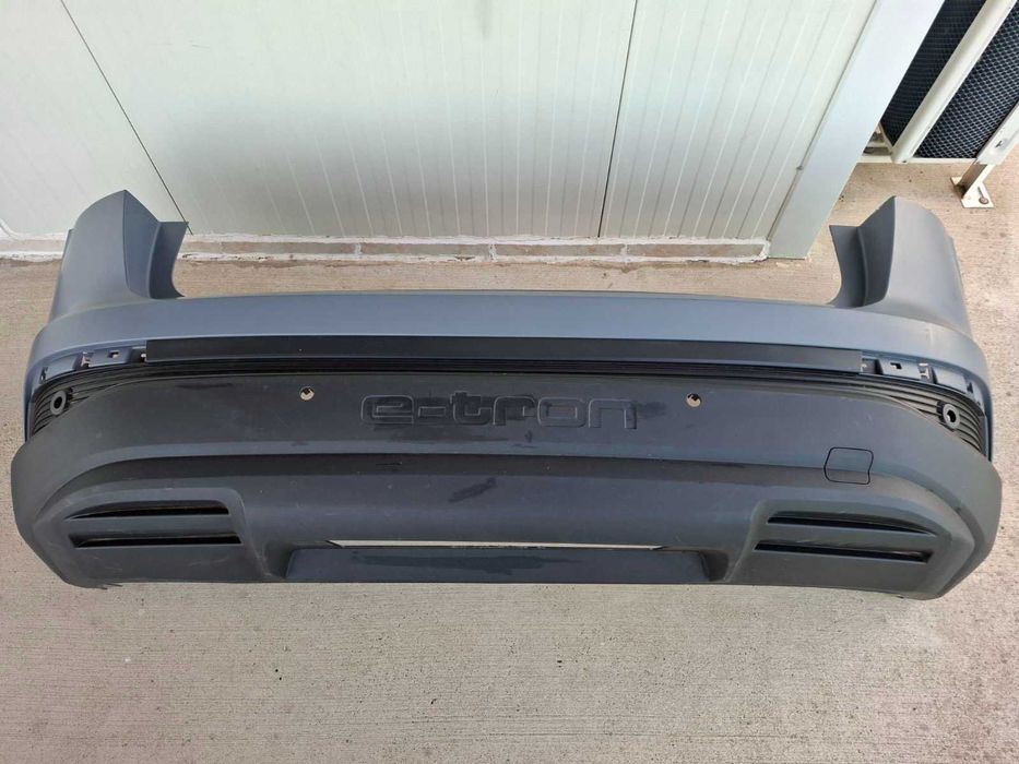 Броня Audi Q4 E TRON
