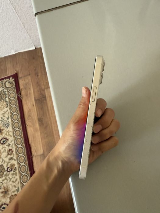 Продается Iphone 14. Состояния аккумлятора 77%