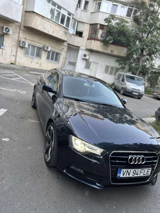 Vand audi A 5 , 2013 , 3.0 litri .