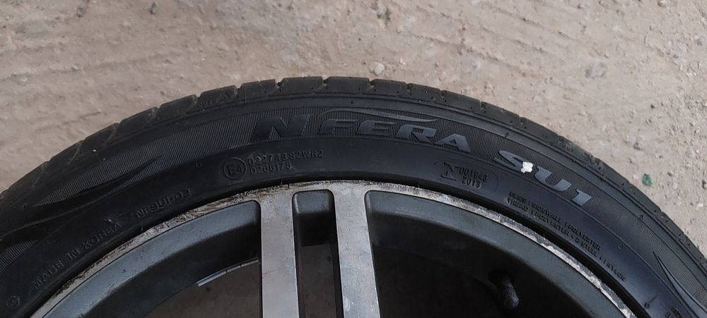 Шина 245/40R17 корея