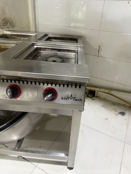 Продаеттся газовая плита