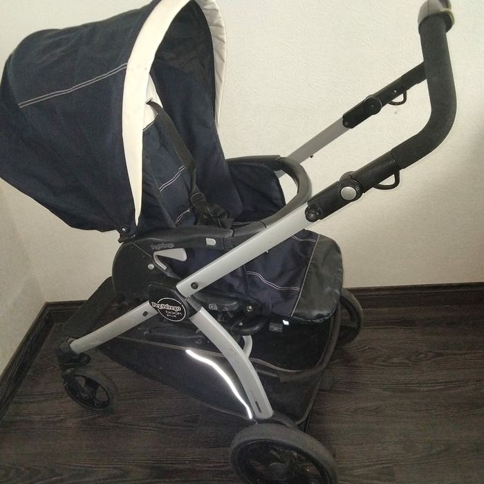 Коляска прогулочная