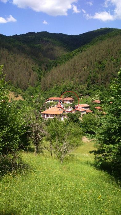 Продава се Къща в с. Лява река, Област Стара Загора - 100 кв.м за 300 €/кв.м - Снимка #1