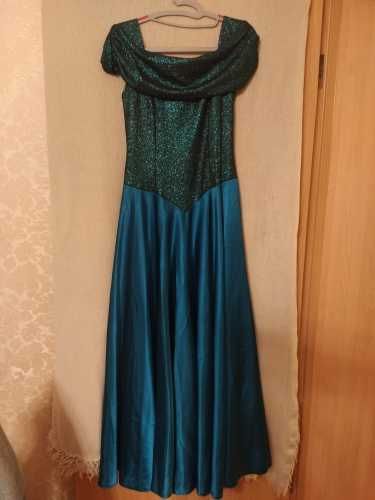 продаю вечернее платье