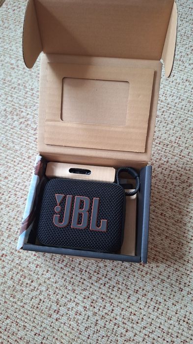 Vand boxa jbl go 4