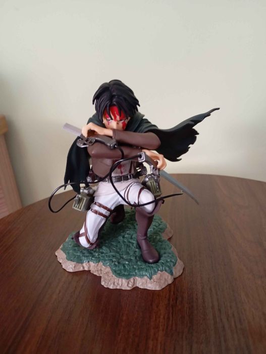 комплект фигурки(разгледайте снимките)