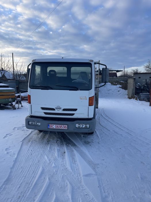 Nissan atleon bena fixa