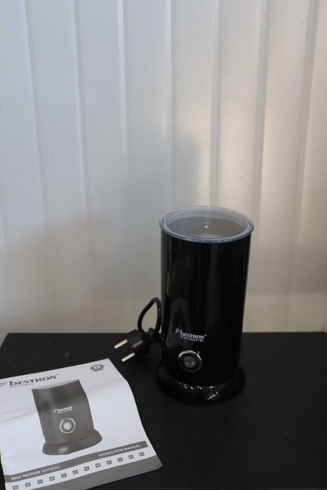 Bestron Viva Italia пенообразувател за мляко 300ml, Безжичен, 550W