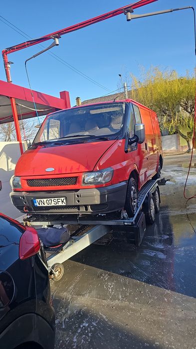 Dezmembrez ford tranzit