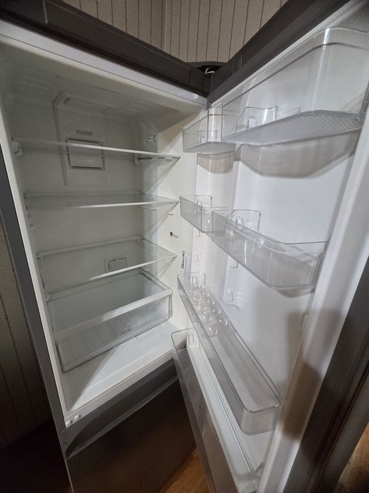 Продам холодильник.