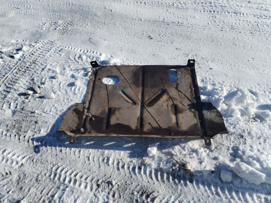 Продам защиту на приору