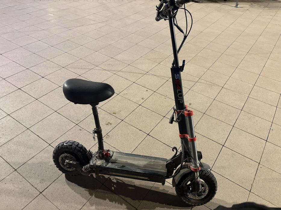 Электросамокат sealup