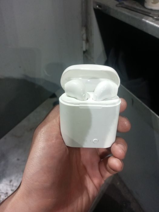 Air Pods новые  документы