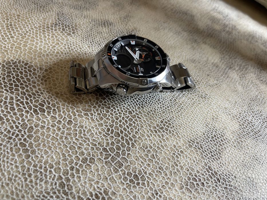 Продам часы Casio Edifice EMA-100 (модуль 5299)