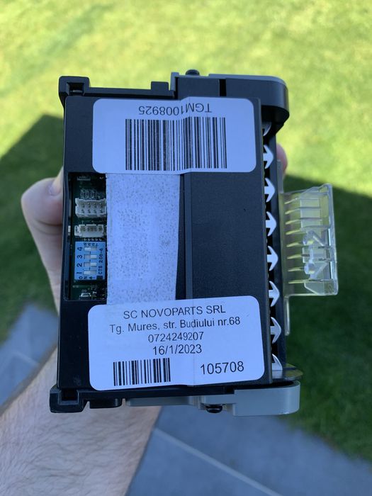 Acceptor bancnote L83
