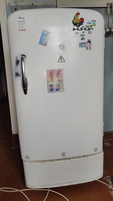 Холодильник МИР.