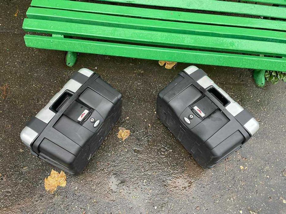GIVI Monokey TRK46N 46L Top Case / Side Case