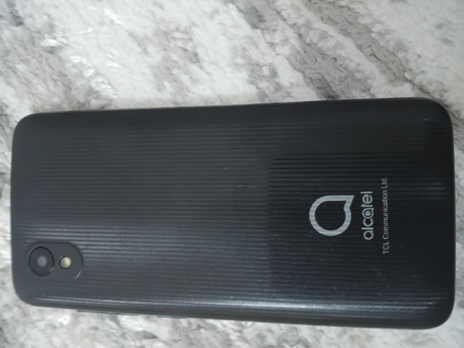 Telefon Alcatel Nou