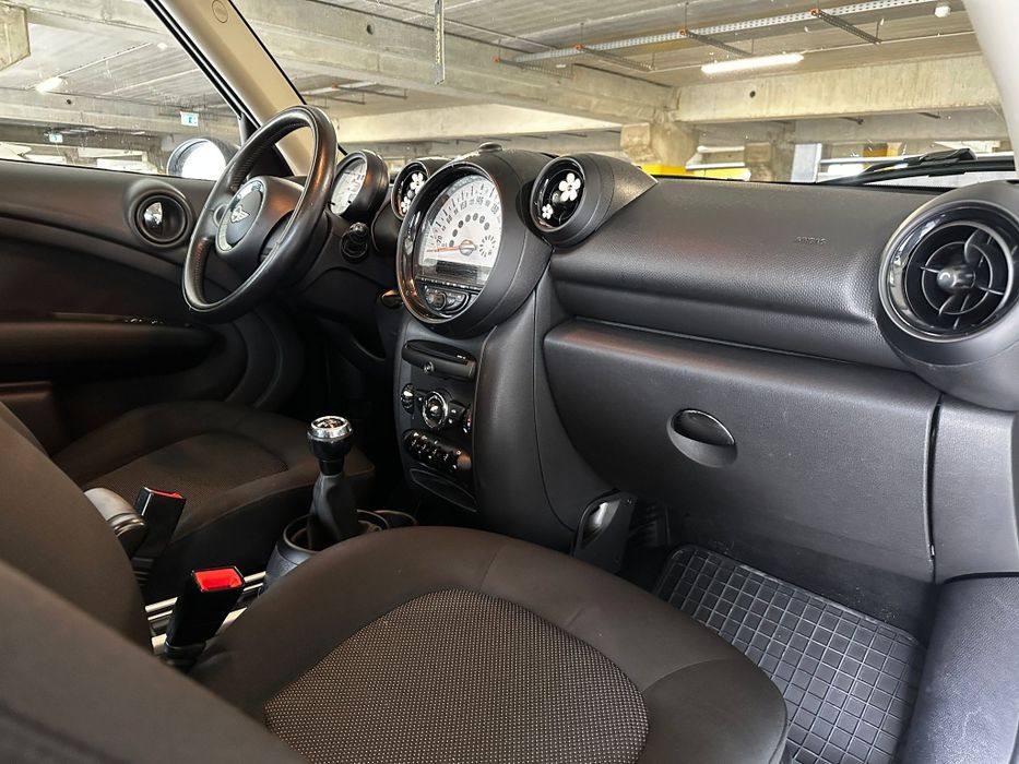 Mini Countryman One D