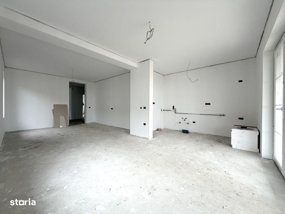 Duplex 3 camere, 88 mp utili, 366 mp teren - Urseni