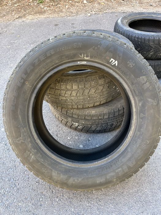 Зима 225/65 R17 комплект