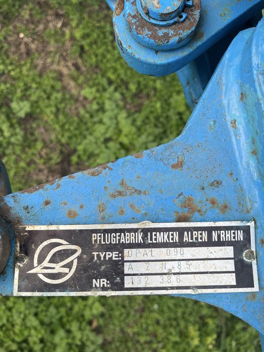 Plug Lemken Opal 090