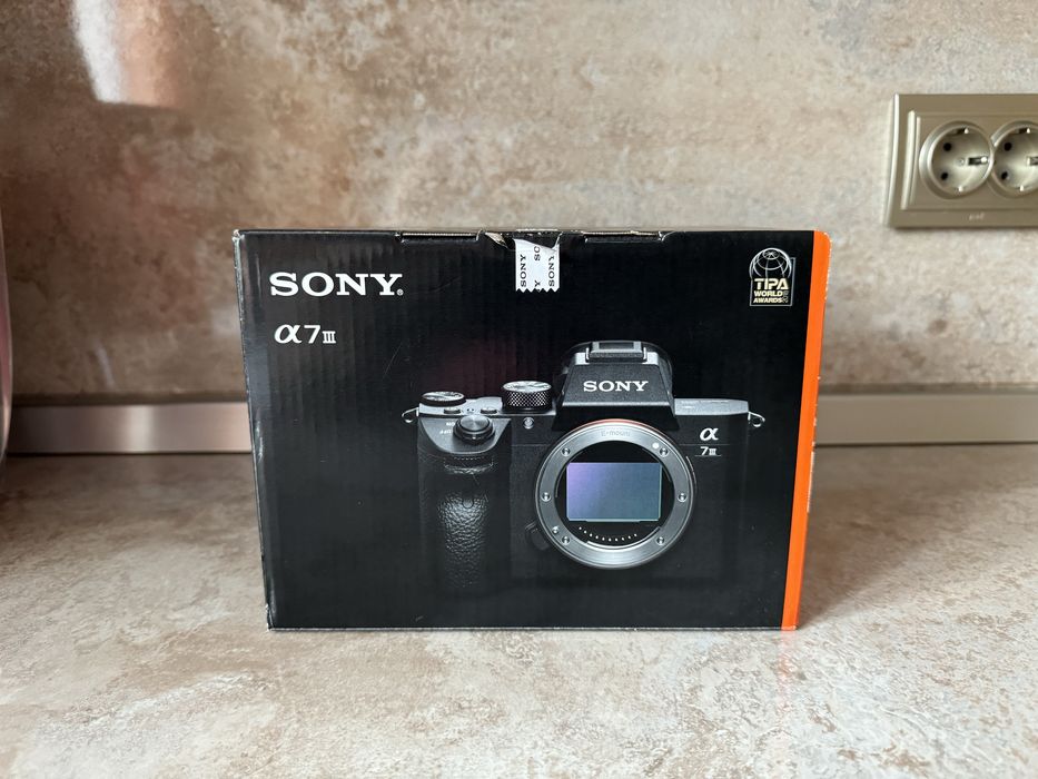 Sony a7III - като нова