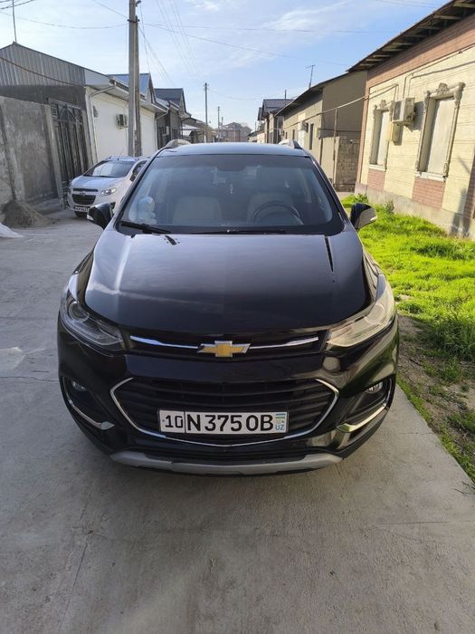 Продаётся Tracker 1