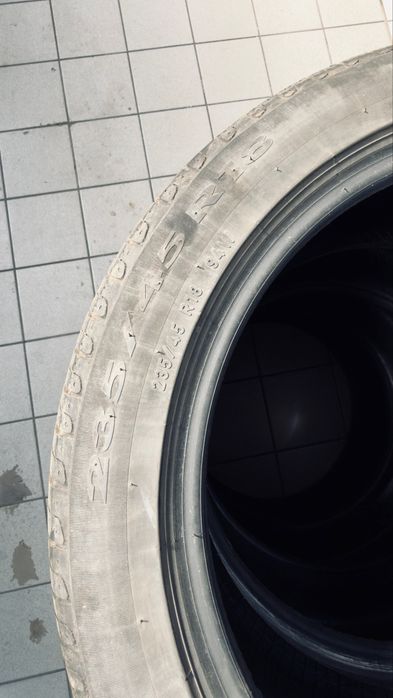 Anvelope vară 235/45/R18
