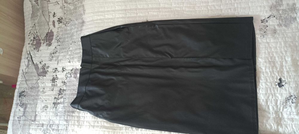 Юбка.  ЭКО кожа .