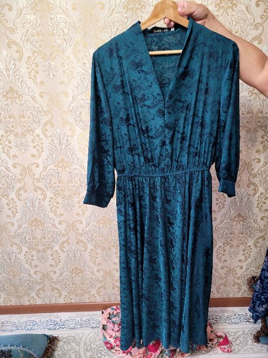 Продам платье бу. Хоршим состояние