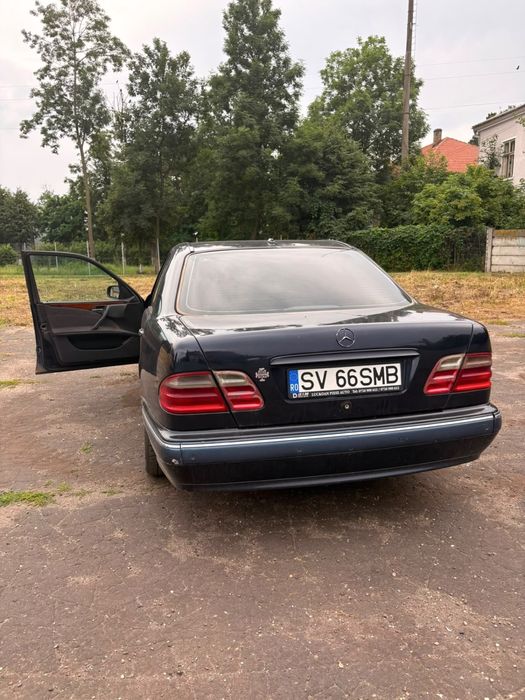 Mercedes E220 CDI