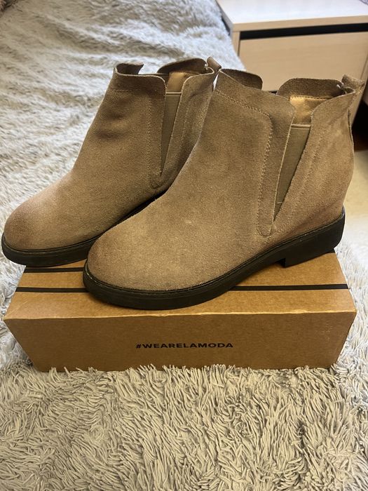 Продам демисезонные ботинки