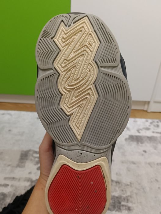 Jordan 2 black cement