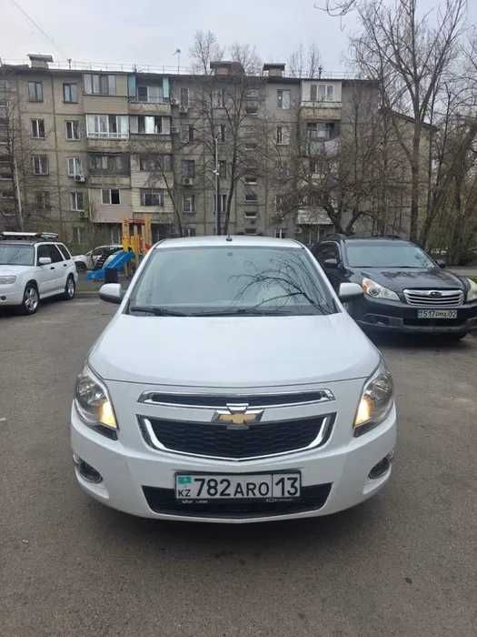 Сдаём автомобили в аренду для работы в такси.