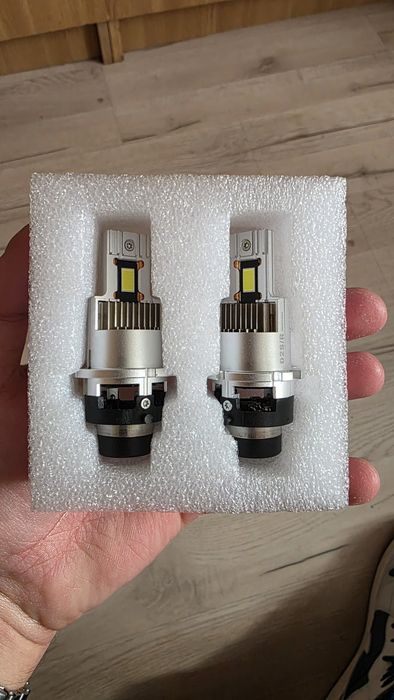 Set 2 becuri xenon/ LED D-Series T11 – Conversie HID/Xenon la LED – Plug & Pl