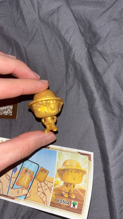Figurina ultra-rară Golden Monkey D. Luffy