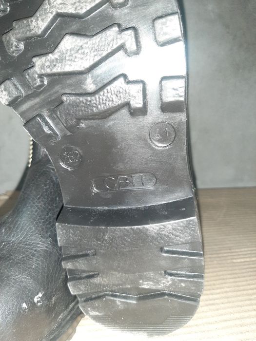 Ботинки рабочие новые