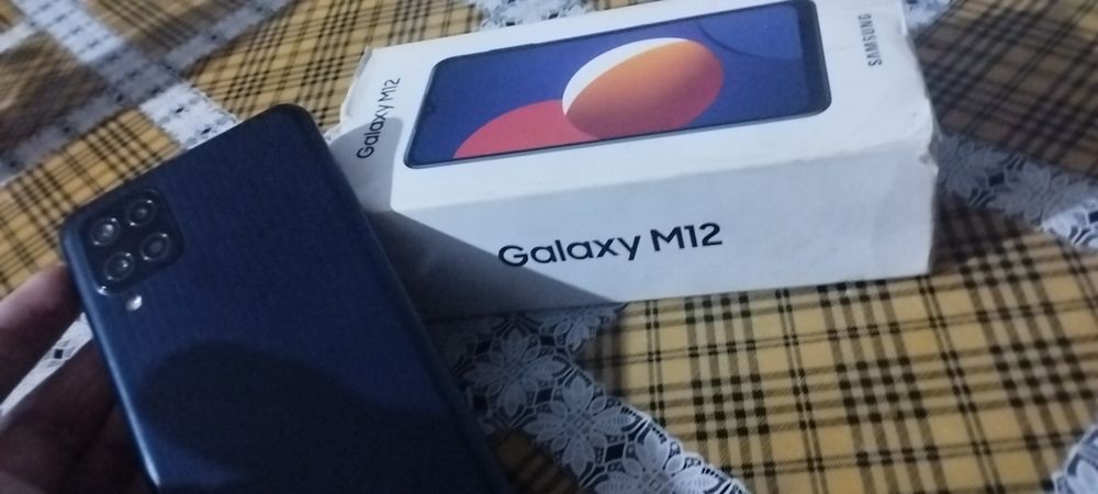 SamsungM12 Xolati yaxshi