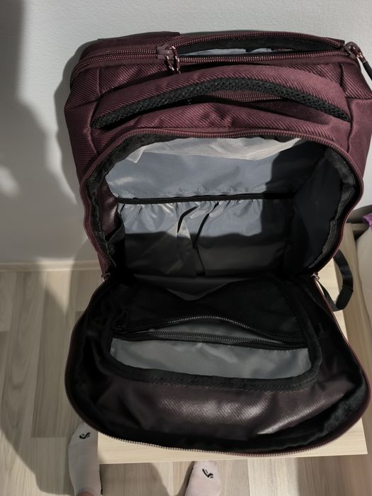 Раница за преходи  QUECHUA NH100 Escape 23л.