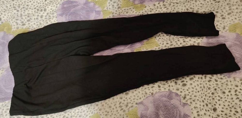 Черен панталон тип чарлстон