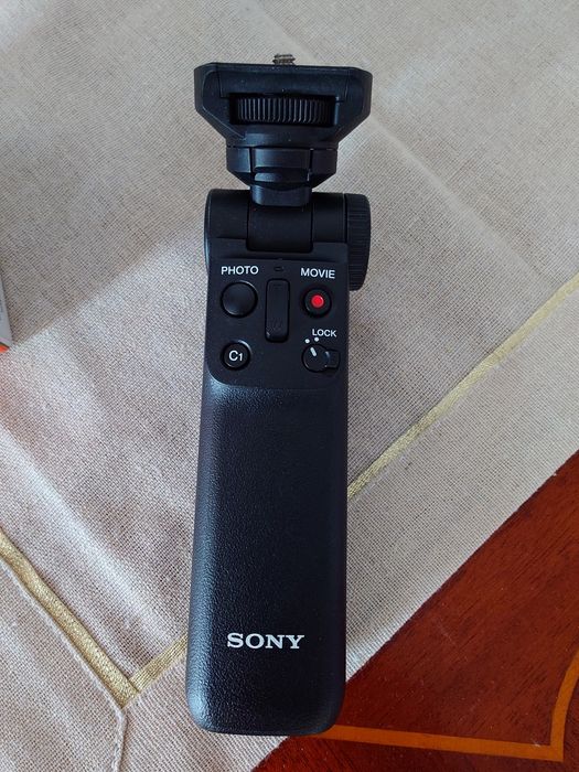 Mâner de fotografiere cu telecomandă Sony 
GPVPT2BT.SYU