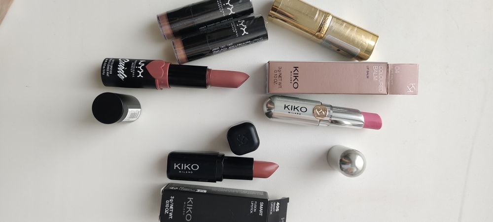 Помада фирма из Париж