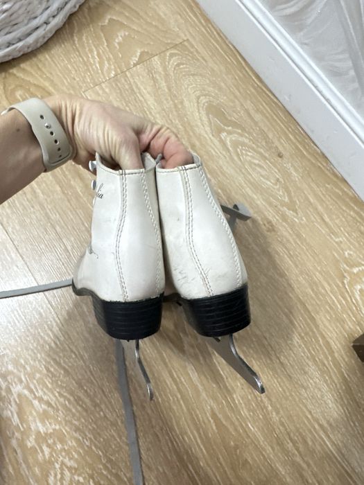 Детские фигурные коньки