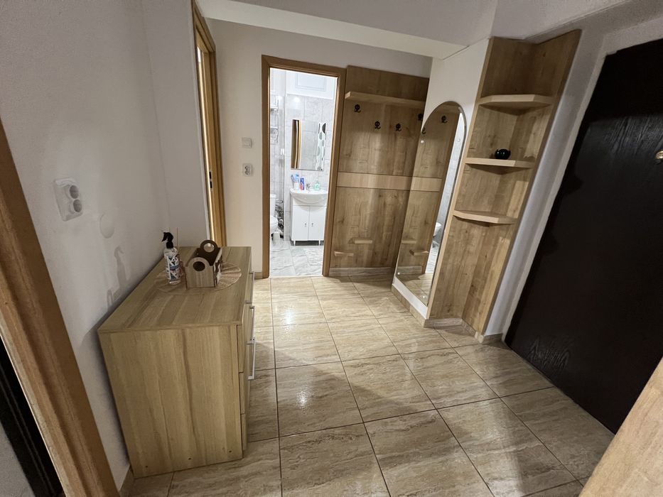 Apartament în regim hotelier central. Calea București Bloc p4.